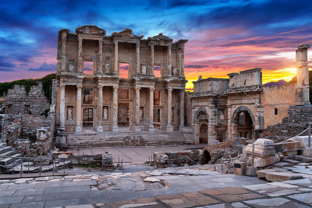celsus-library-ephesus-ancient-city-izmir-turkey(1)(1)