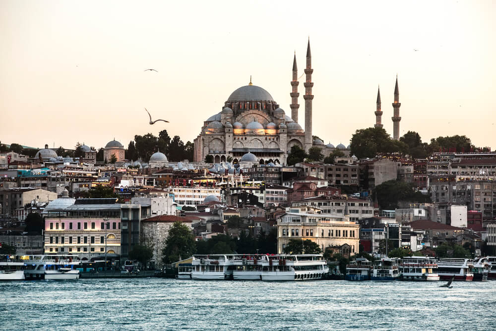 istanbul-s-ocean-with-cruise-ship(1)(1)